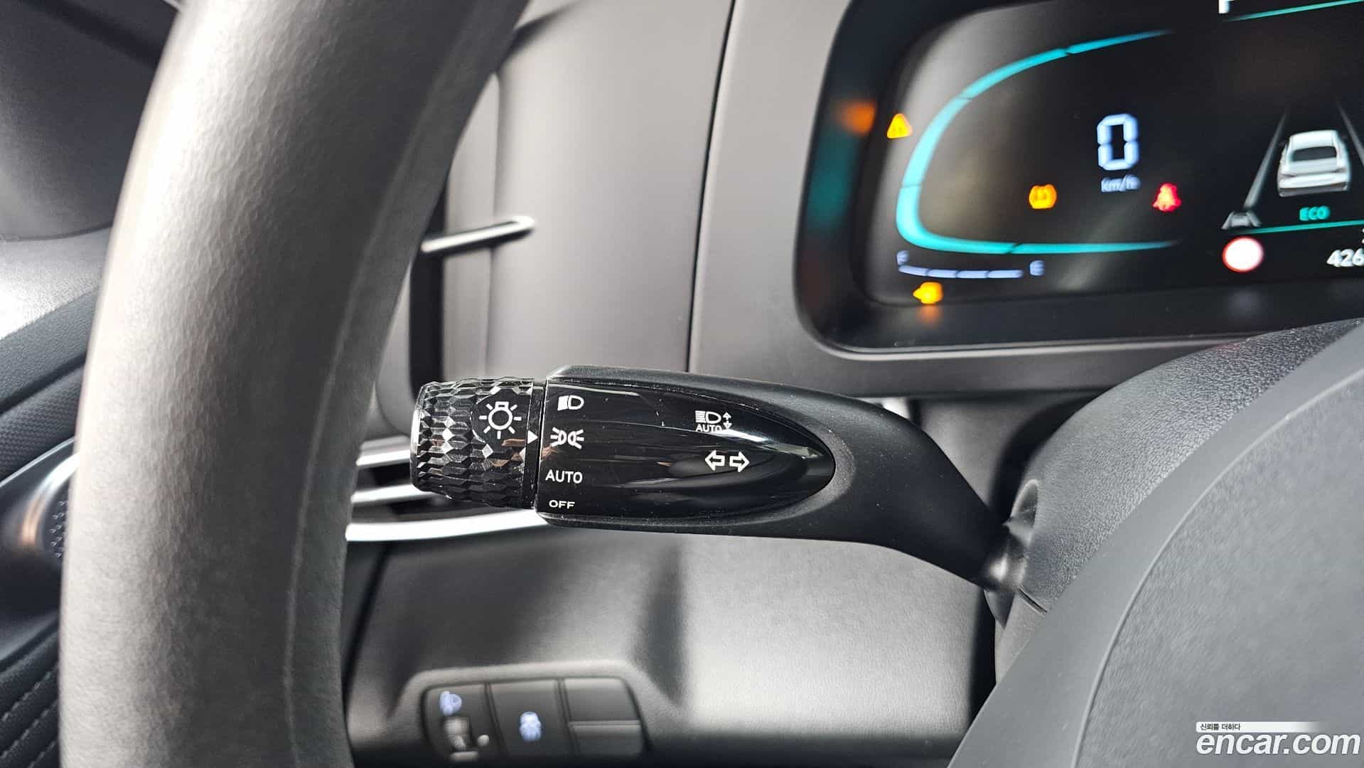 AVANTE Hyundai 2023.7-OPTION-024