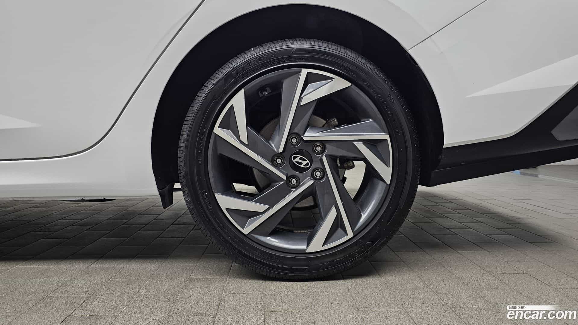 AVANTE Hyundai 2023.7-OUTER-031