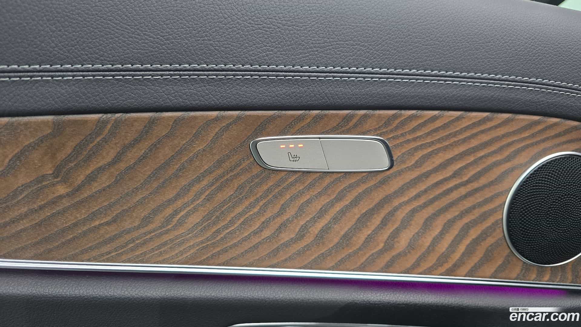 E-Class Mercedes-Benz 2022.3-OPTION-043