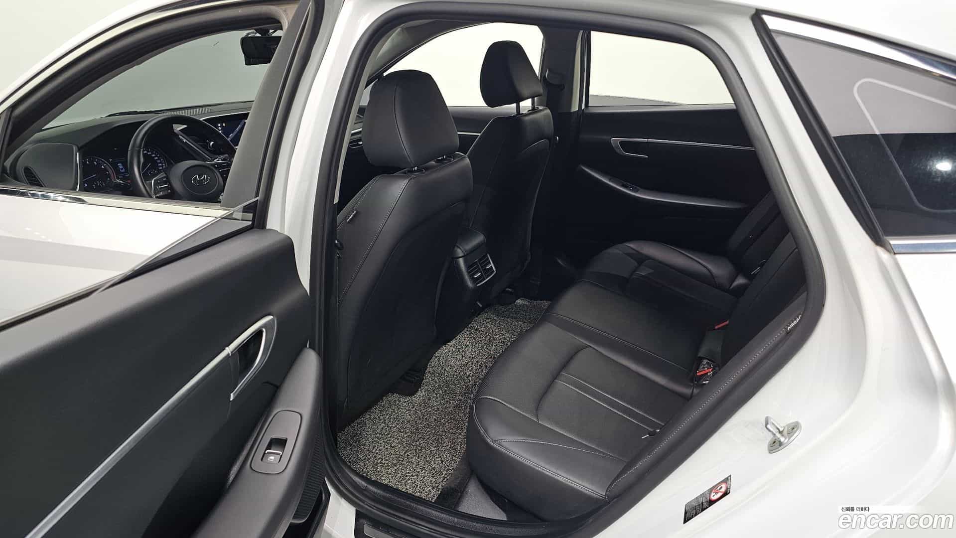 Sonata Hyundai 2019.5-OPTION-015