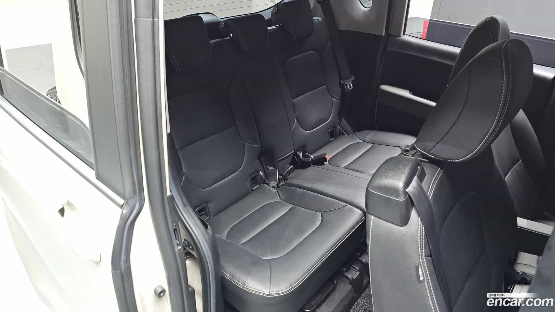 RAY Kia 2023.3-INNER-036