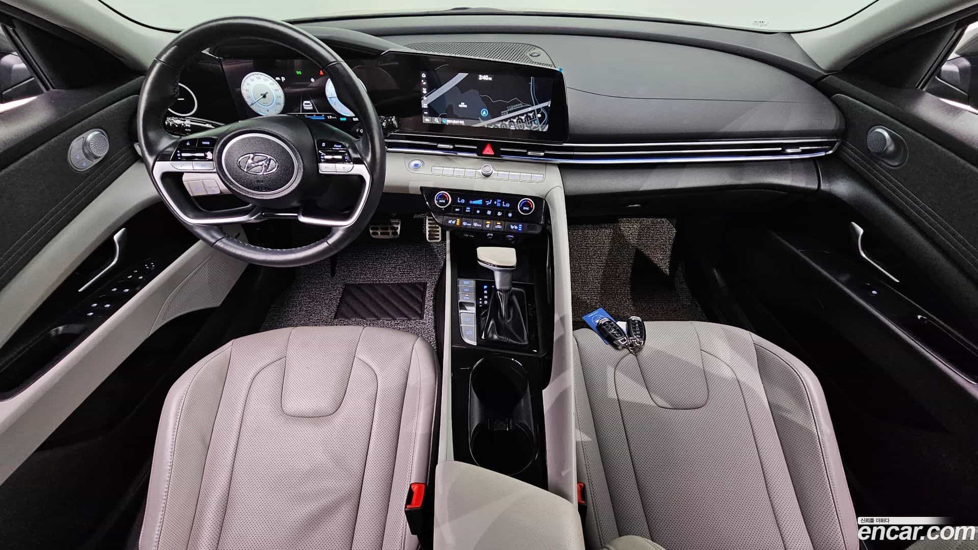 AVANTE Hyundai 2020.5-INNER-007