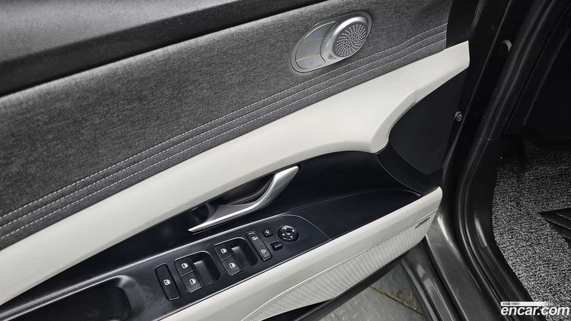 AVANTE Hyundai 2020.5-OPTION-022