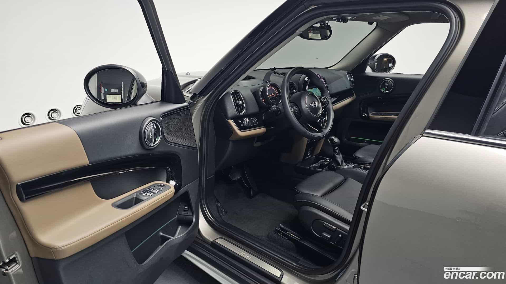 Countryman Mini 2017.6-INNER-010