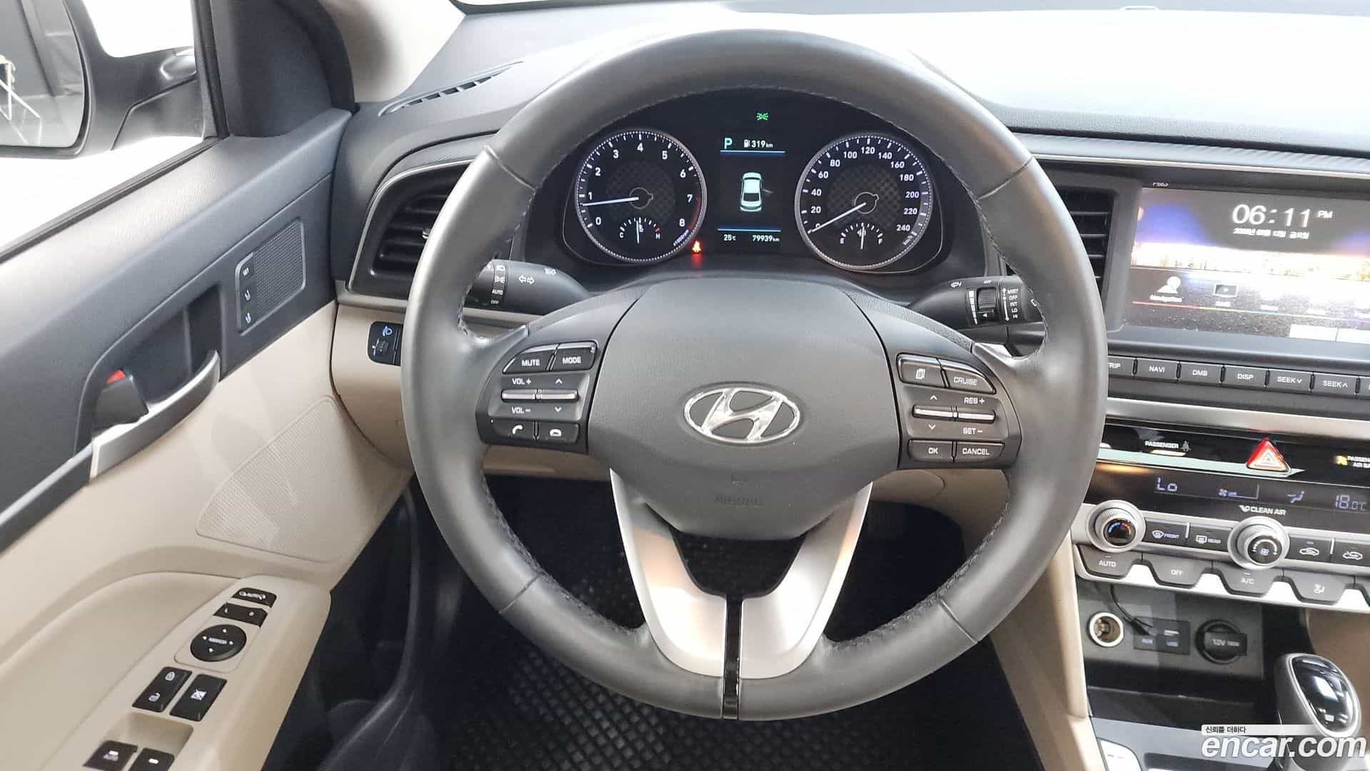 AVANTE Hyundai 2019.5-OPTION-017