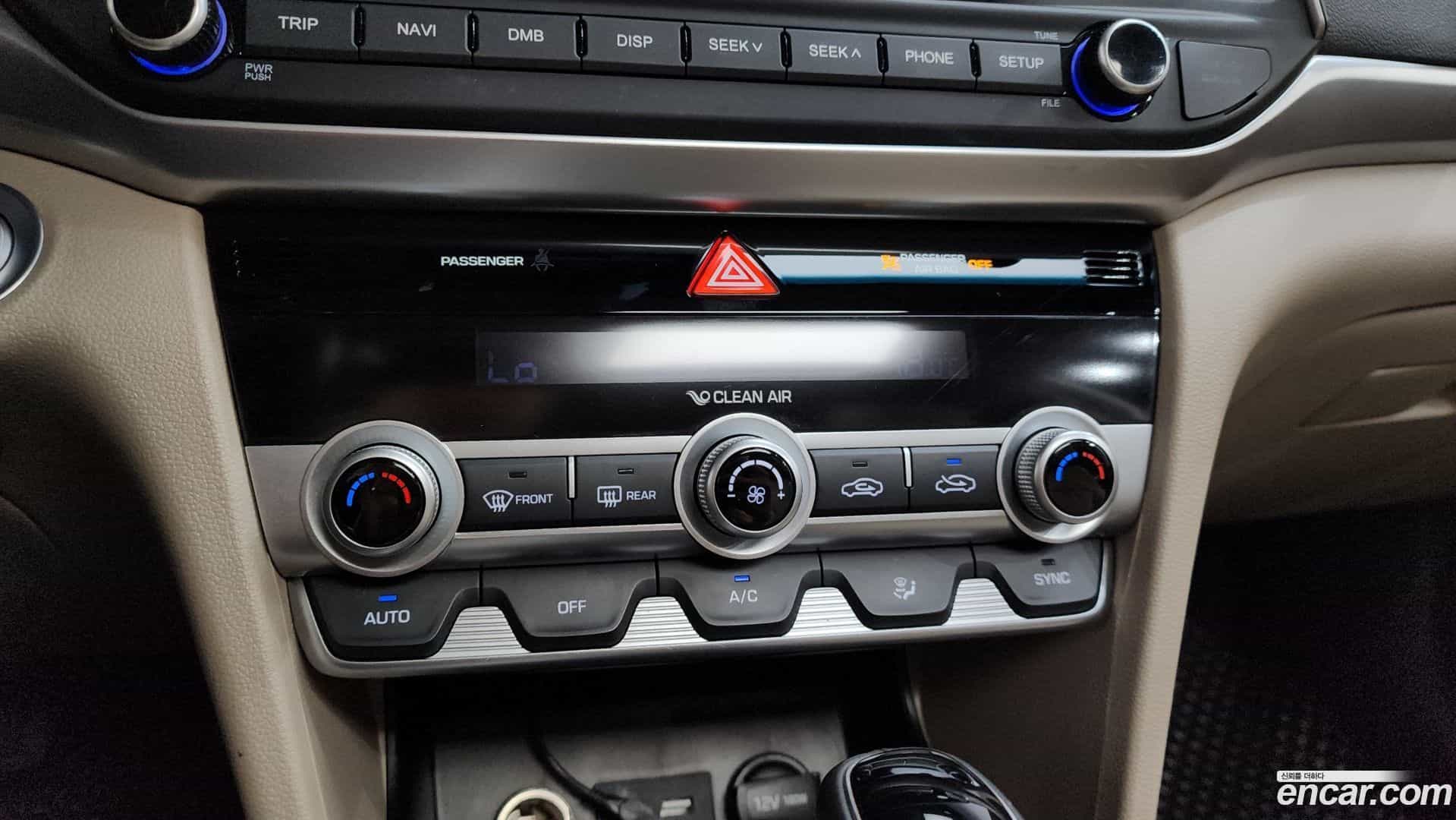 AVANTE Hyundai 2019.5-OPTION-044