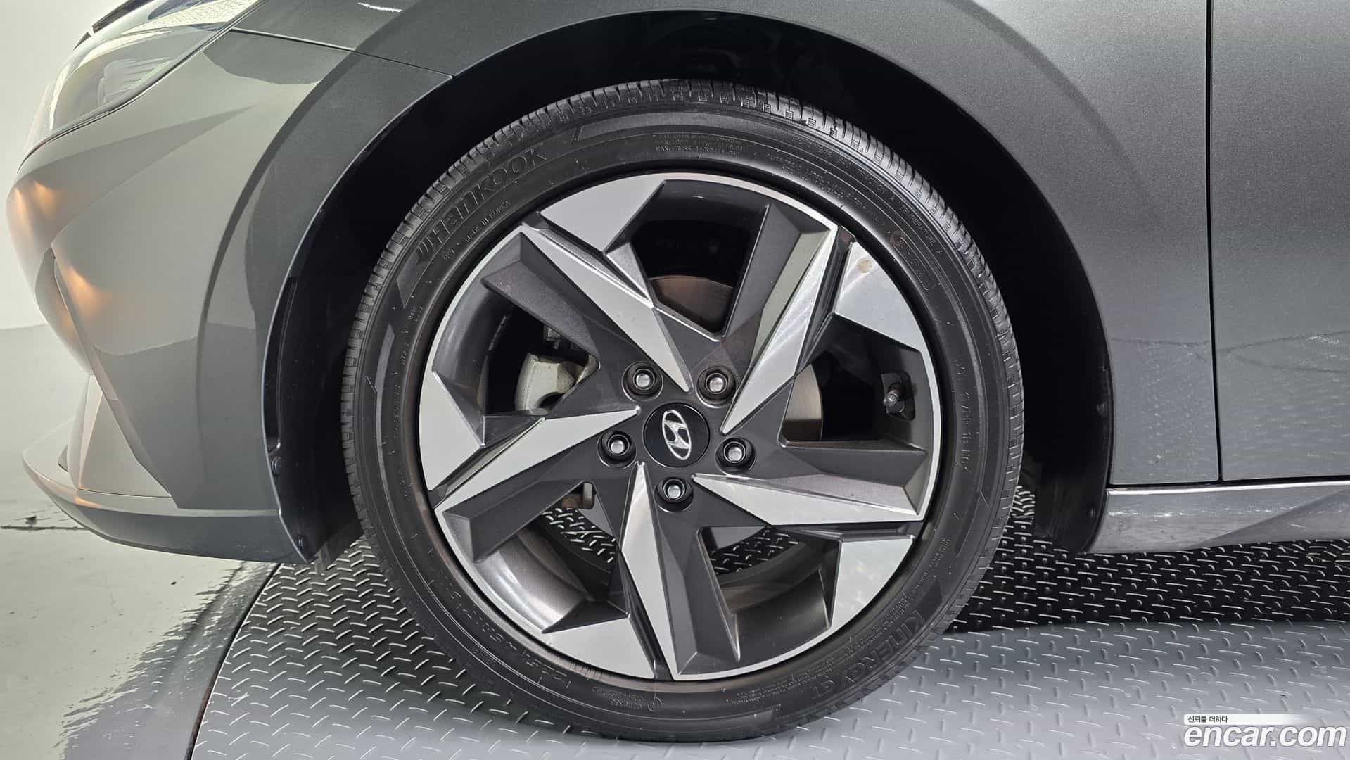 AVANTE Hyundai 2023.0-OUTER-005
