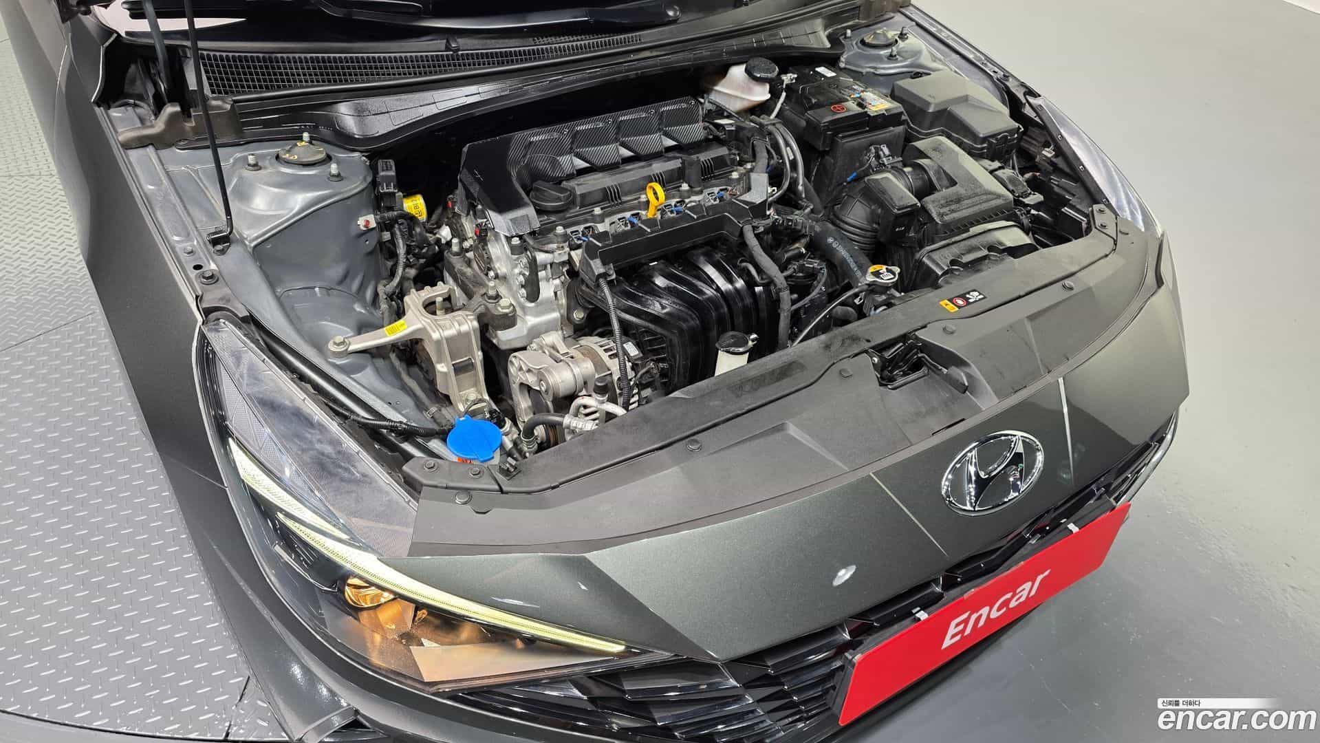 AVANTE Hyundai 2023.0-OUTER-006