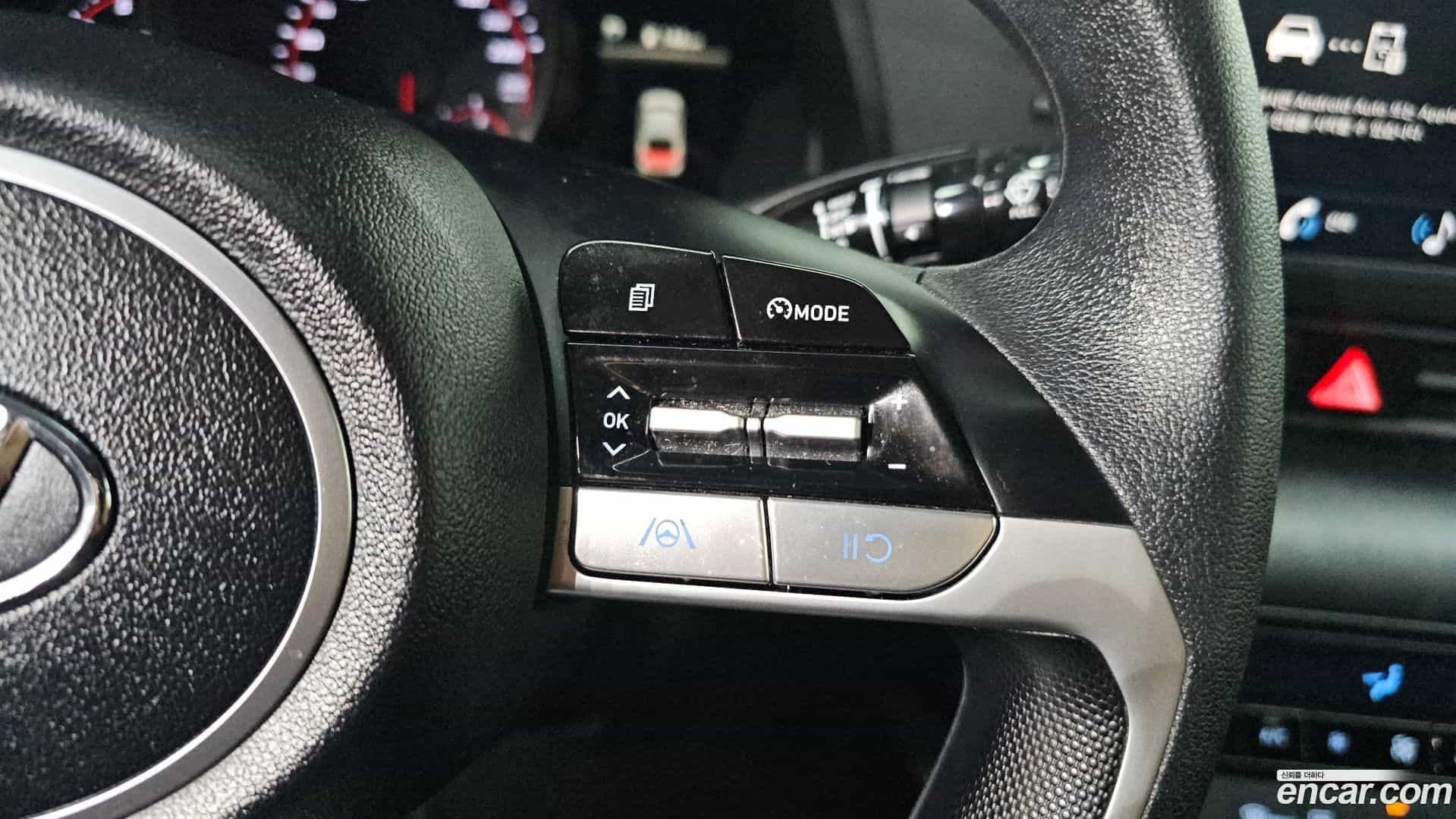 AVANTE Hyundai 2023.0-OPTION-019
