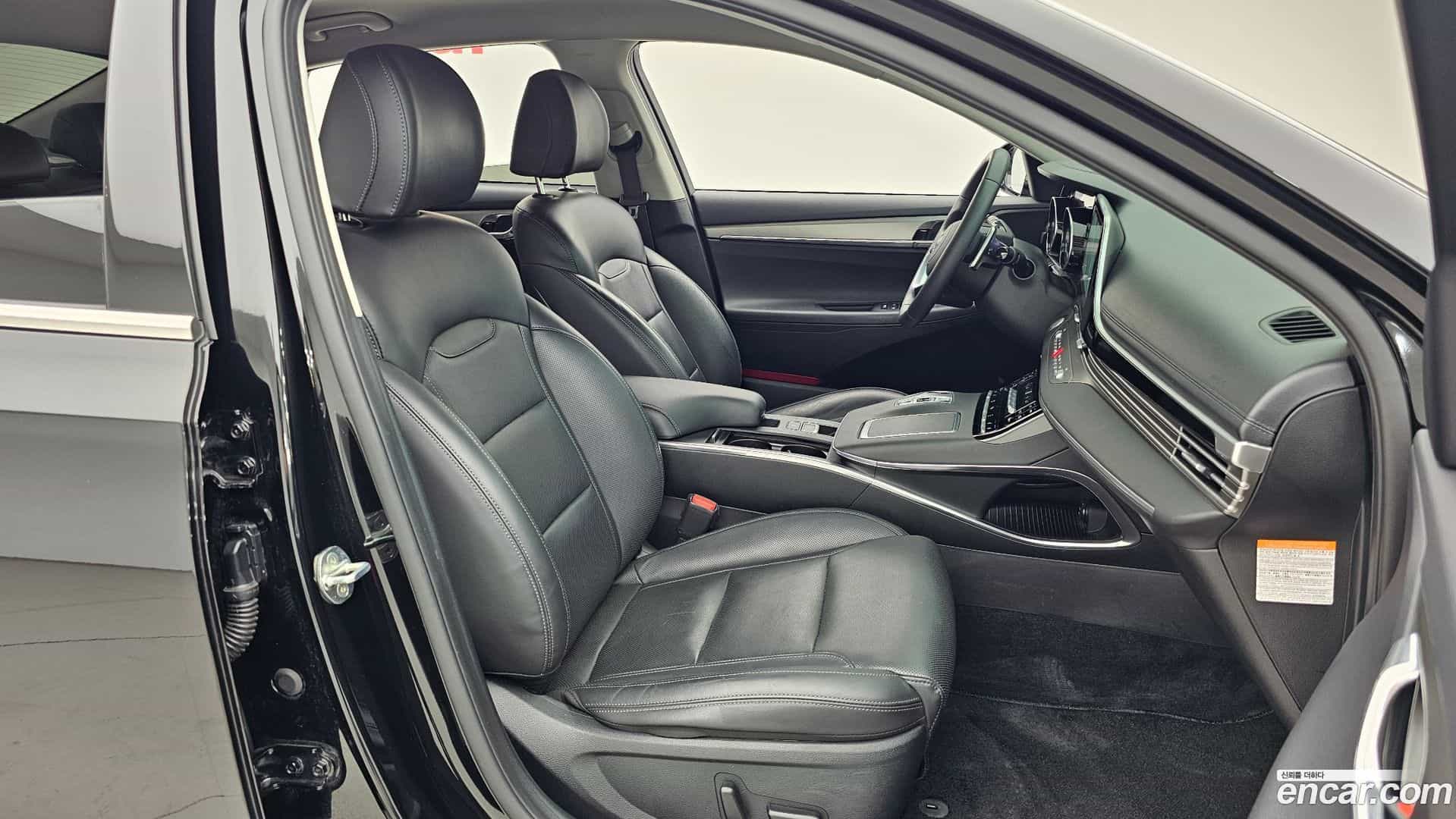 Grandeur Hyundai 2022.4-OPTION-015