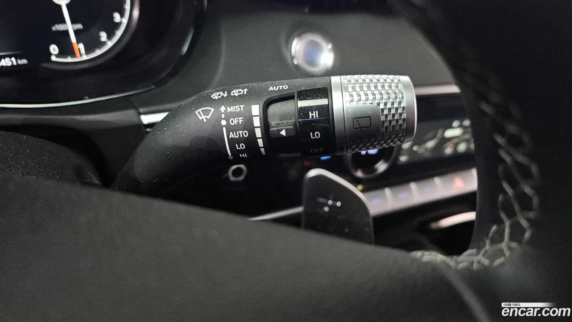 GV70 Genesis 2022.0-OPTION-022