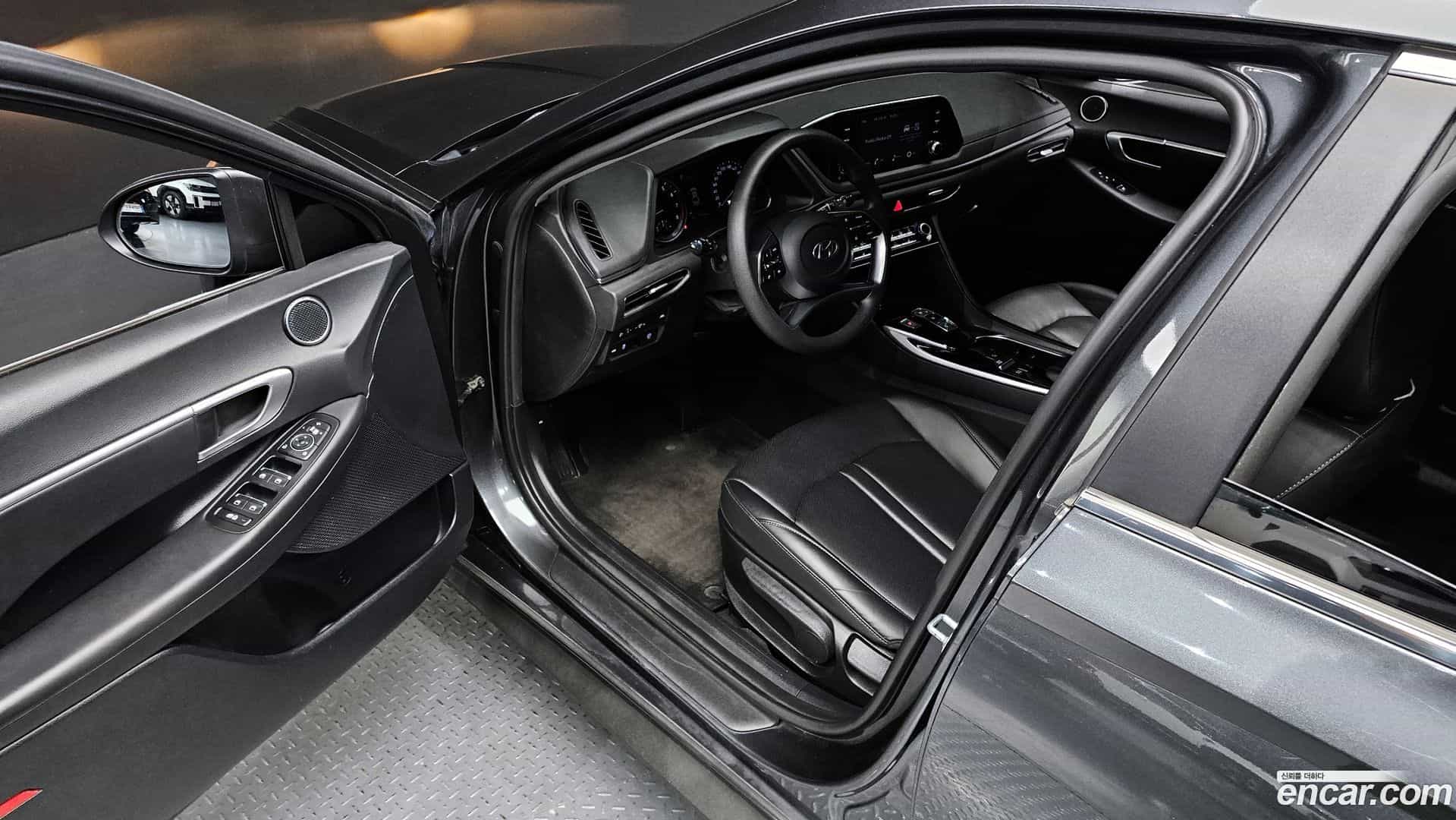 Sonata Hyundai 2022.4-INNER-010