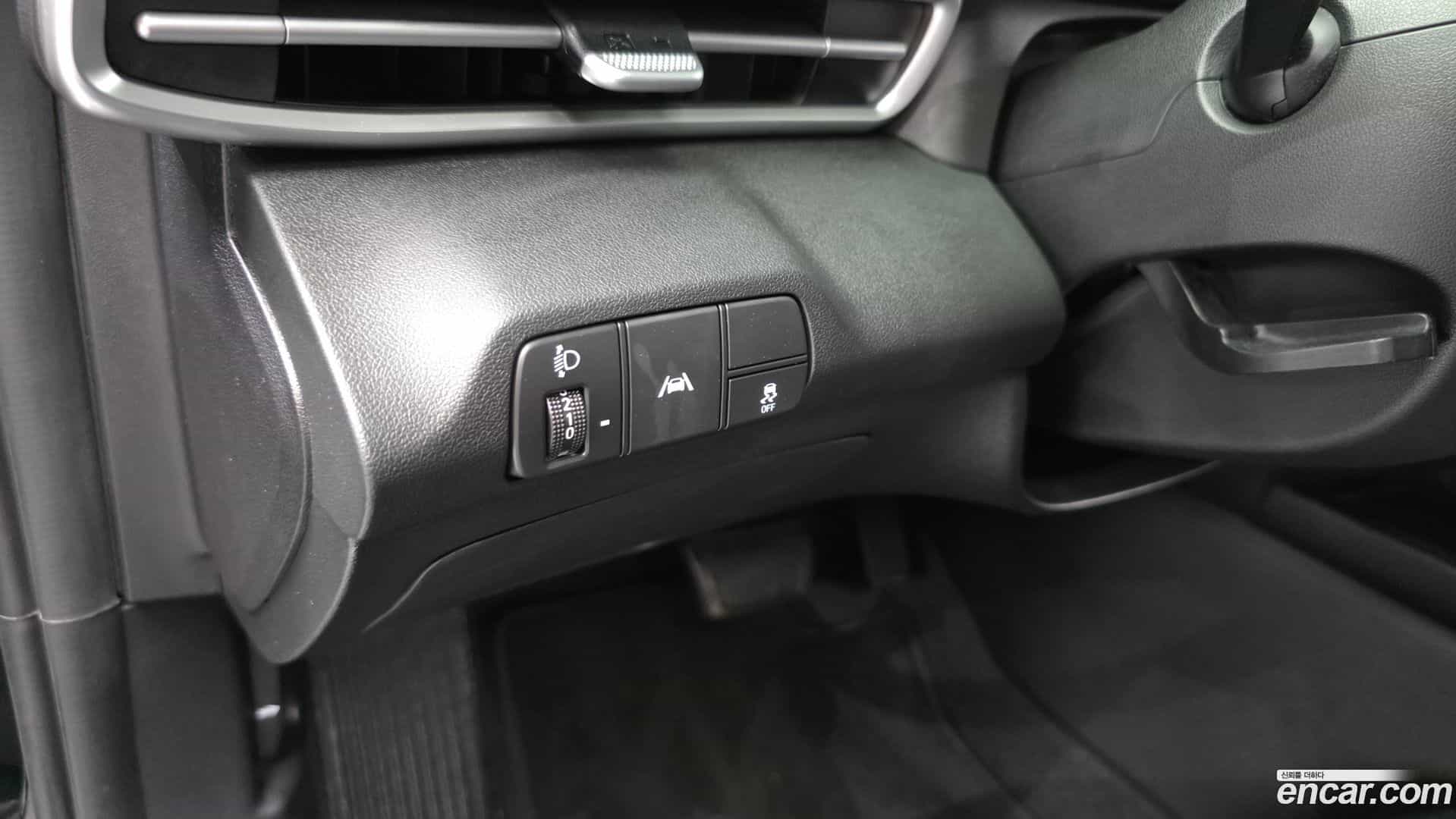 AVANTE Hyundai 2022.4-OPTION-018