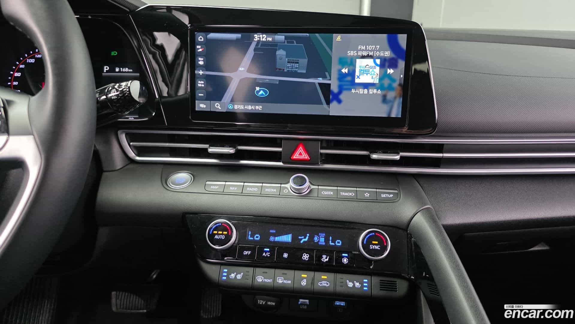 AVANTE Hyundai 2022.4-OPTION-023