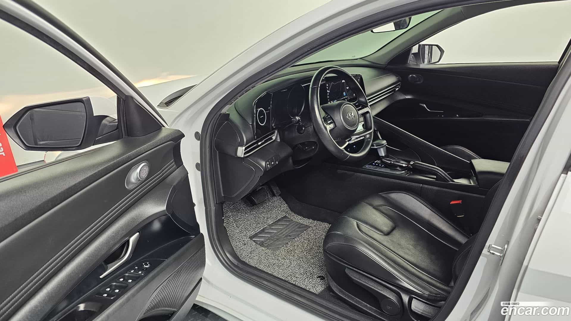AVANTE Hyundai 2020.11-INNER-010