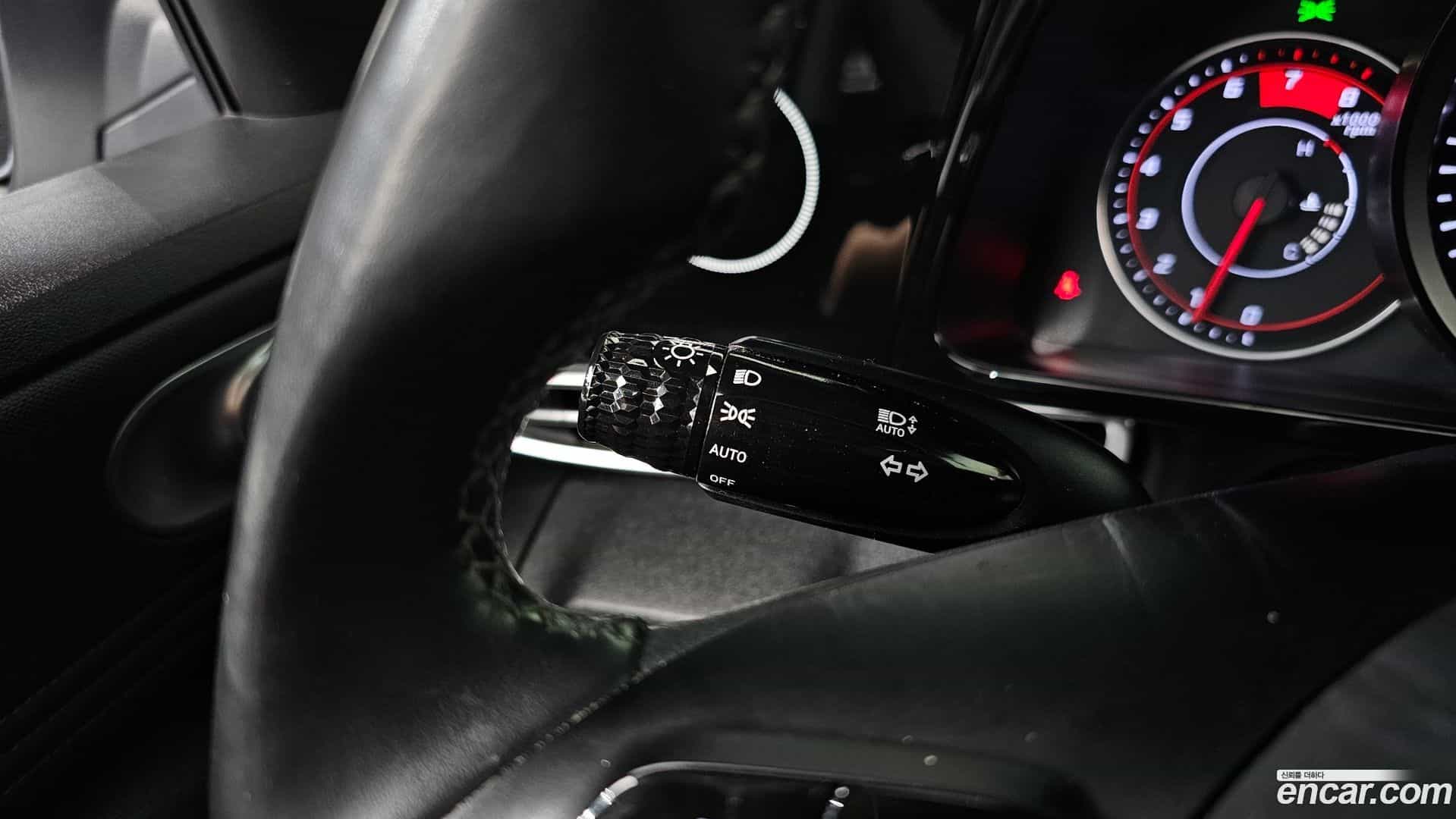 AVANTE Hyundai 2020.11-OPTION-019