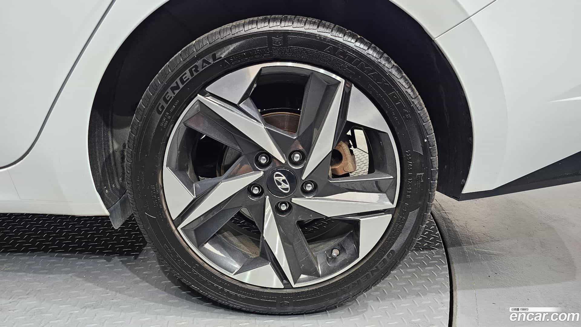 AVANTE Hyundai 2020.11-OUTER-031
