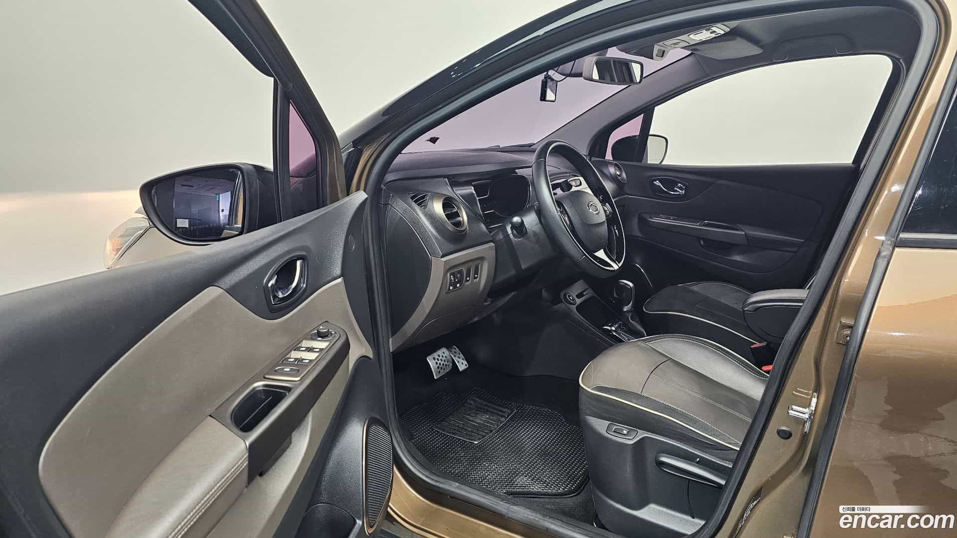 QM3 Renault Korea 2016.10-INNER-010