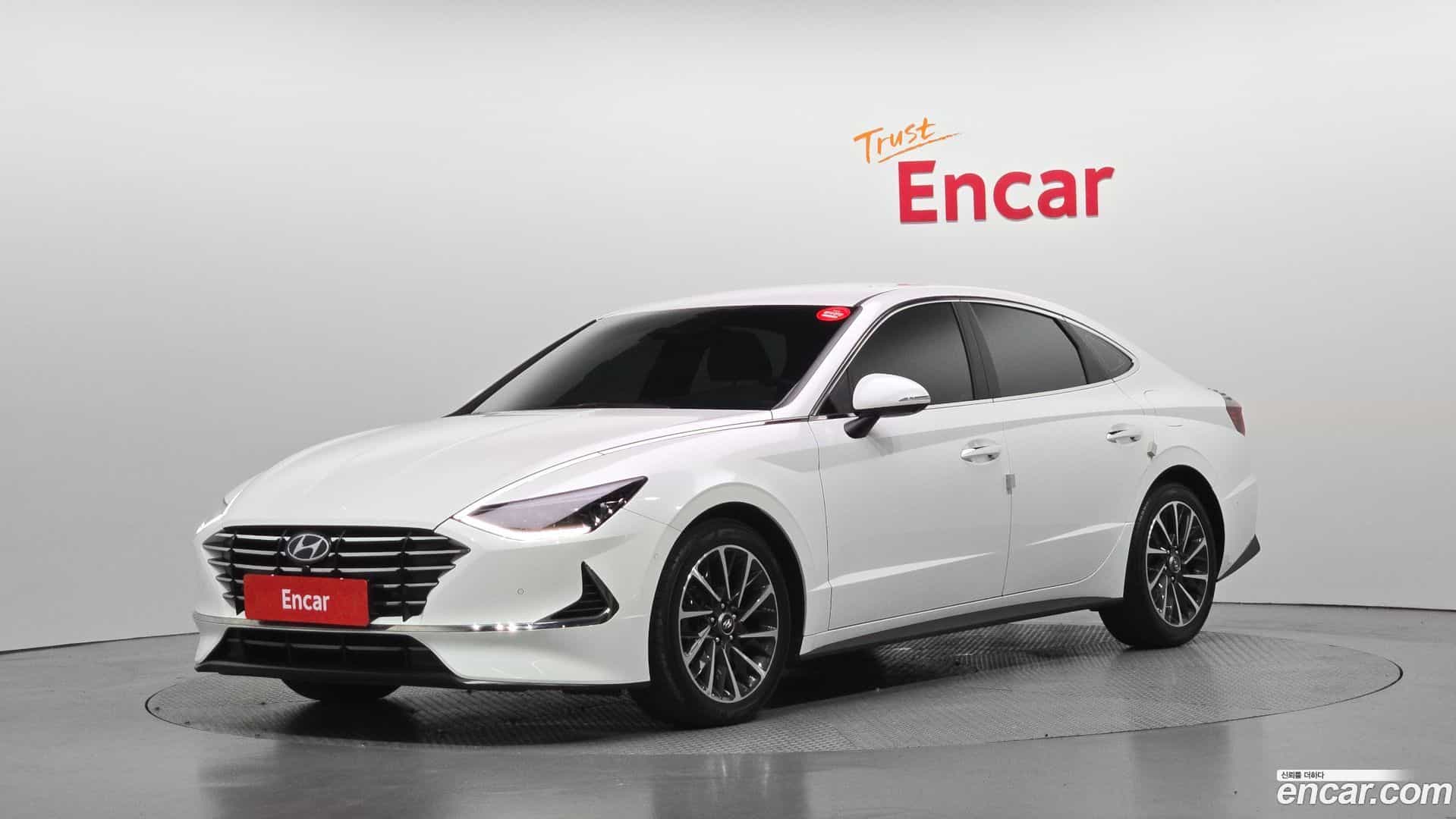 Sonata Hyundai 2019.4-OUTER-001