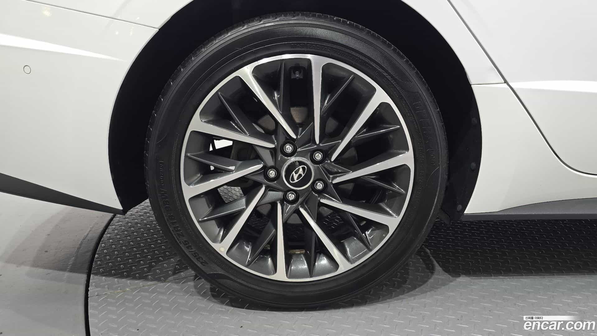 Sonata Hyundai 2019.4-OUTER-005