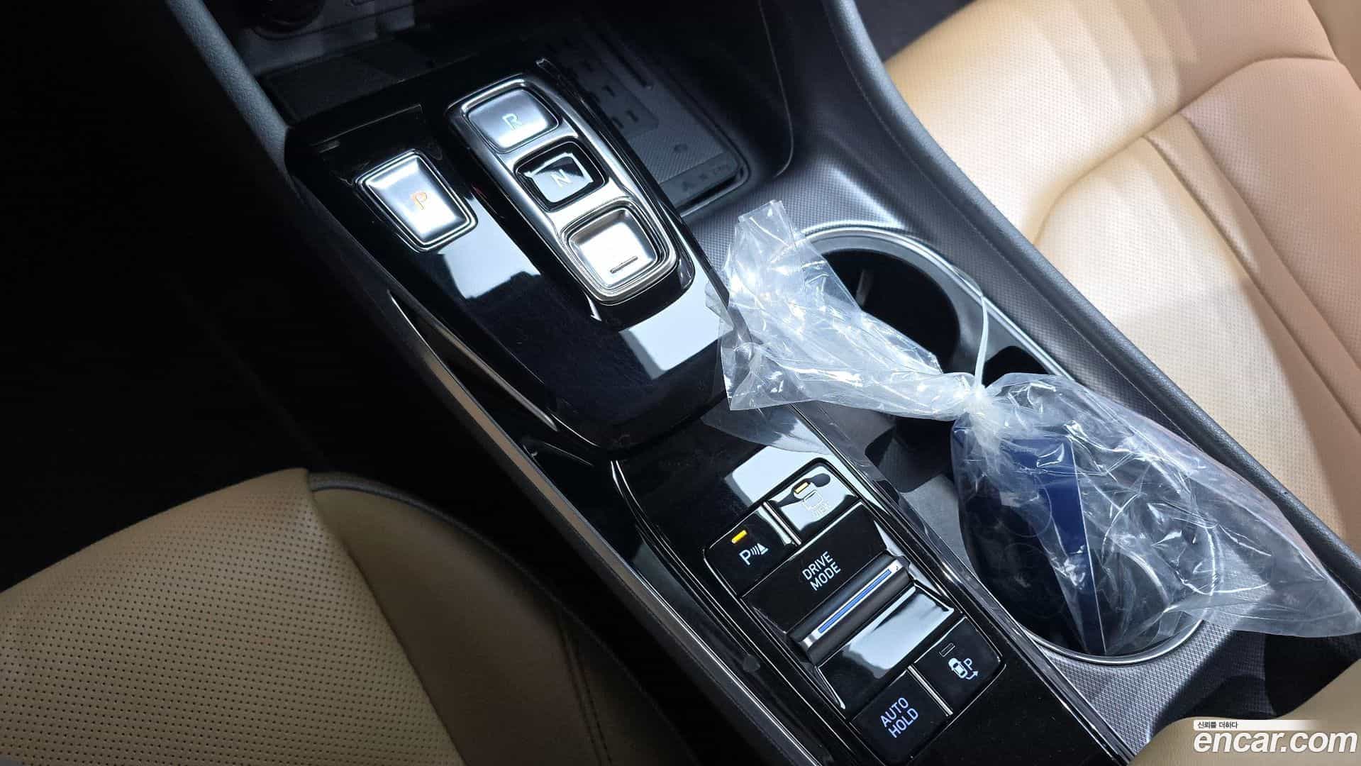 Sonata Hyundai 2019.4-INNER-009