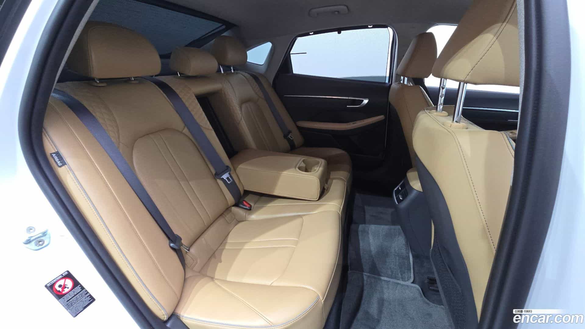 Sonata Hyundai 2019.4-OPTION-016