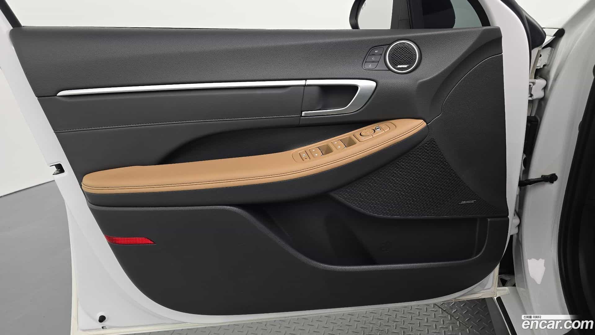 Sonata Hyundai 2019.4-INNER-034