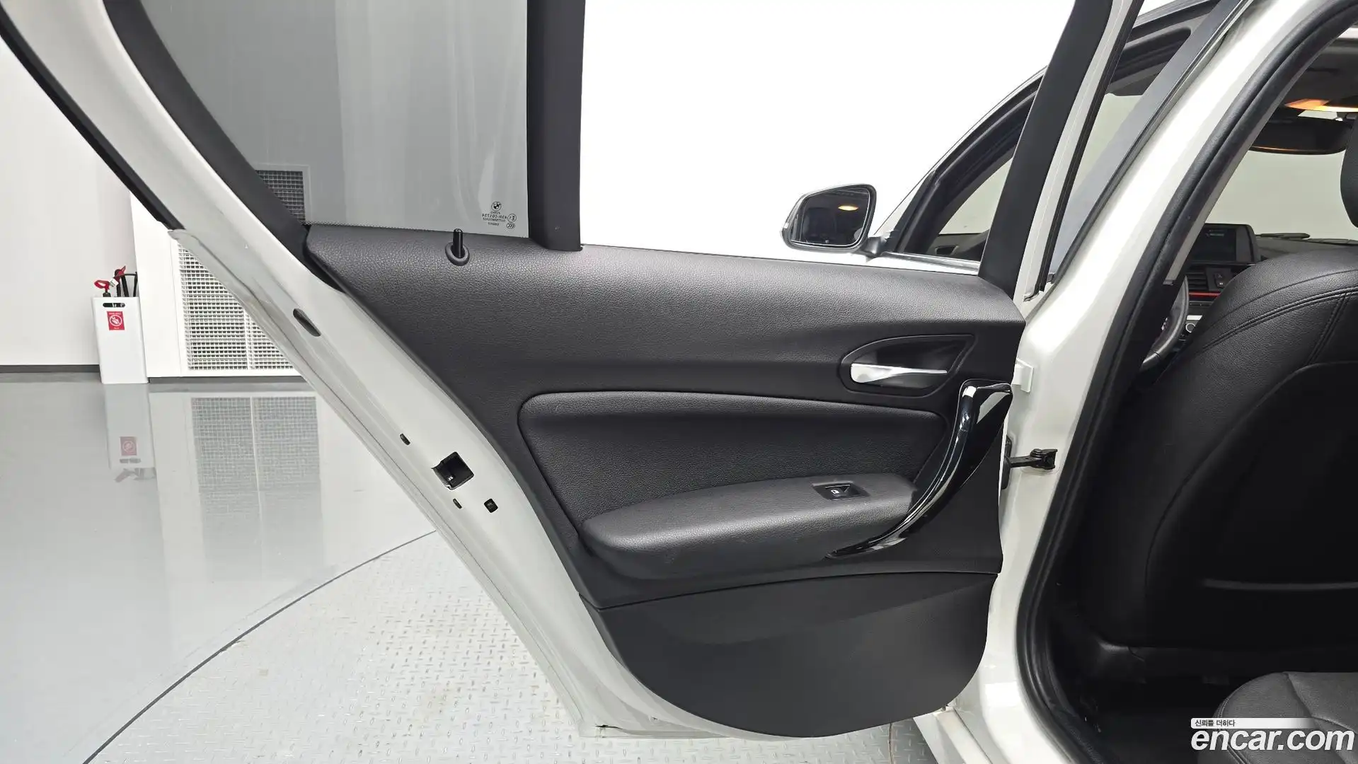 1-Series BMW 2018.11-INNER-035