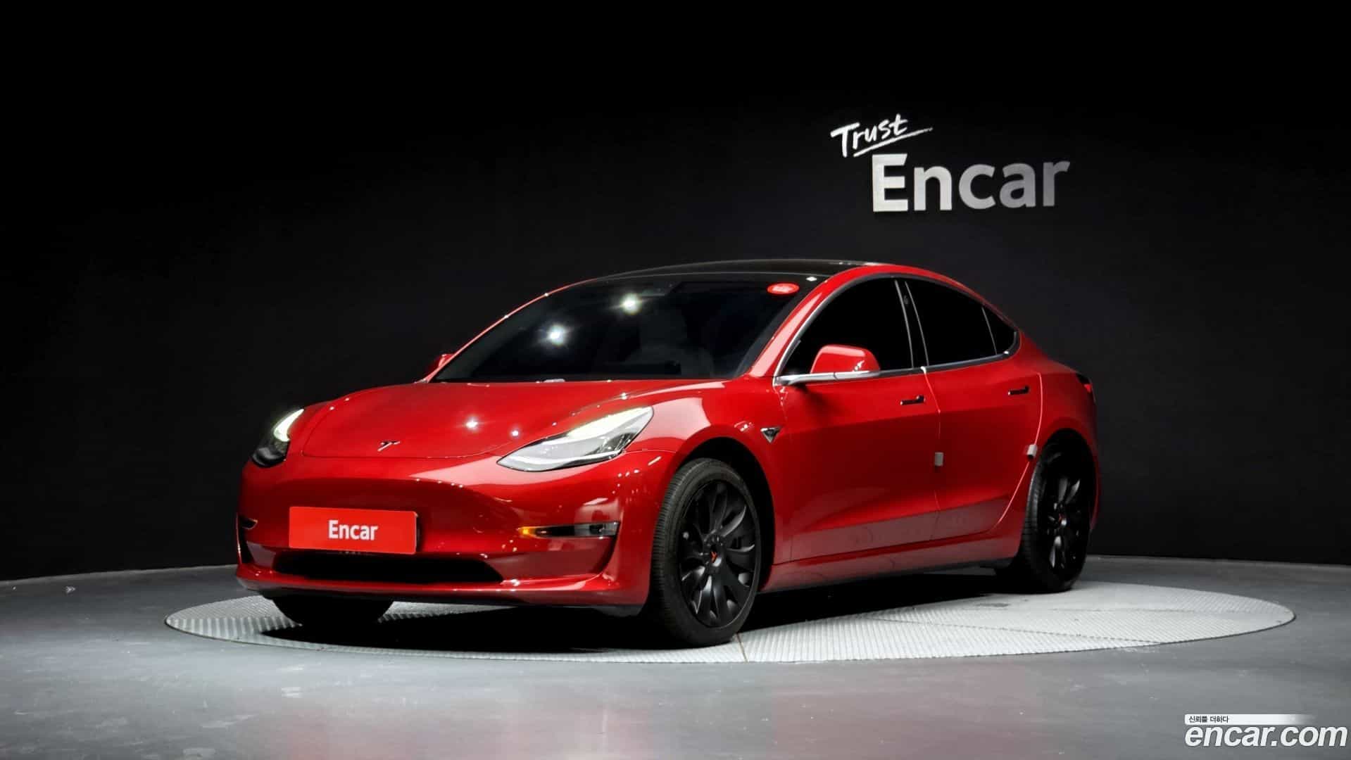 Model 3 Tesla 2020.2-OUTER-001