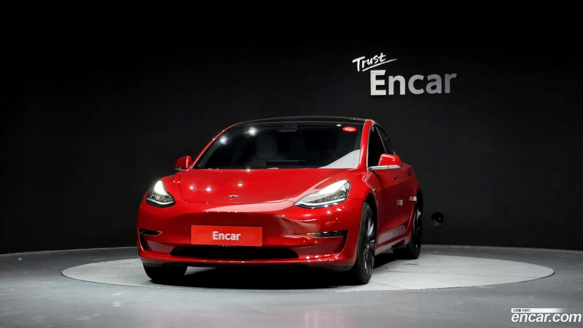Model 3 Tesla 2020.2-OUTER-003