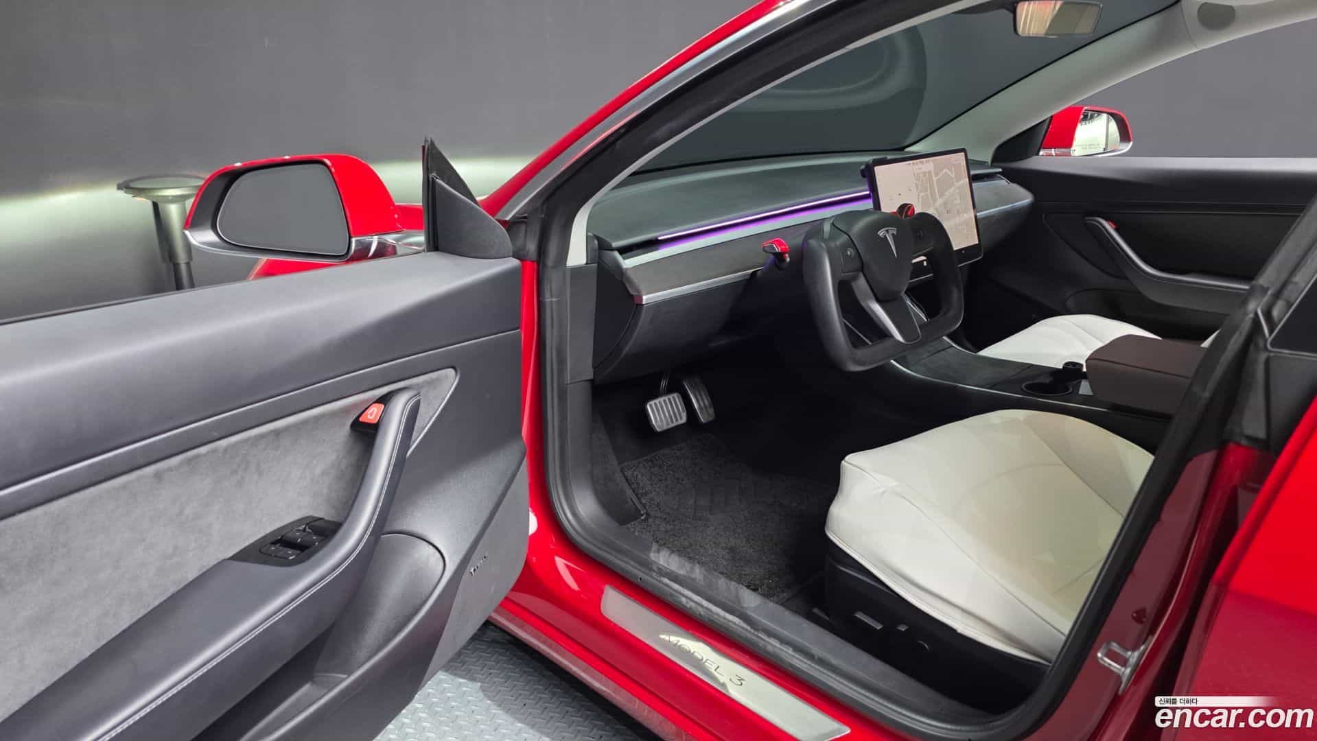 Model 3 Tesla 2020.2-INNER-010