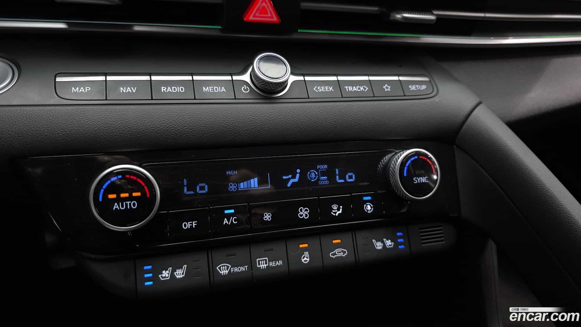 AVANTE Hyundai 2023.0-OPTION-022