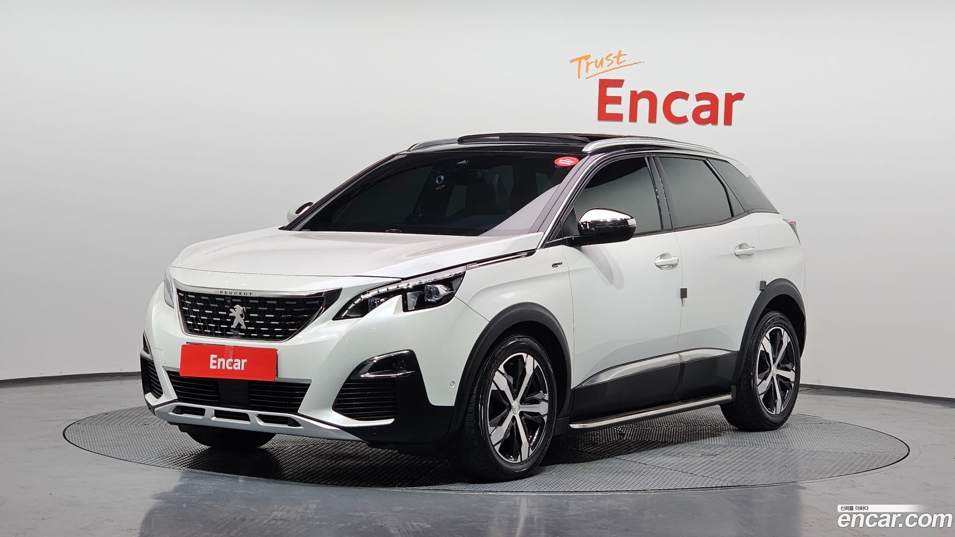 Main__Slider__Photo:3008 Peugeot 2019.4-0