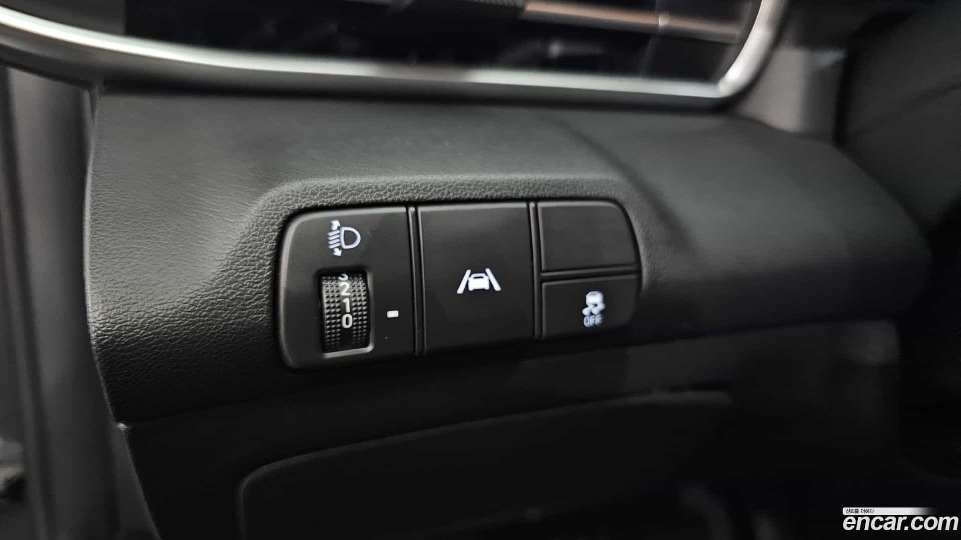 AVANTE Hyundai 2022.3-OPTION-024