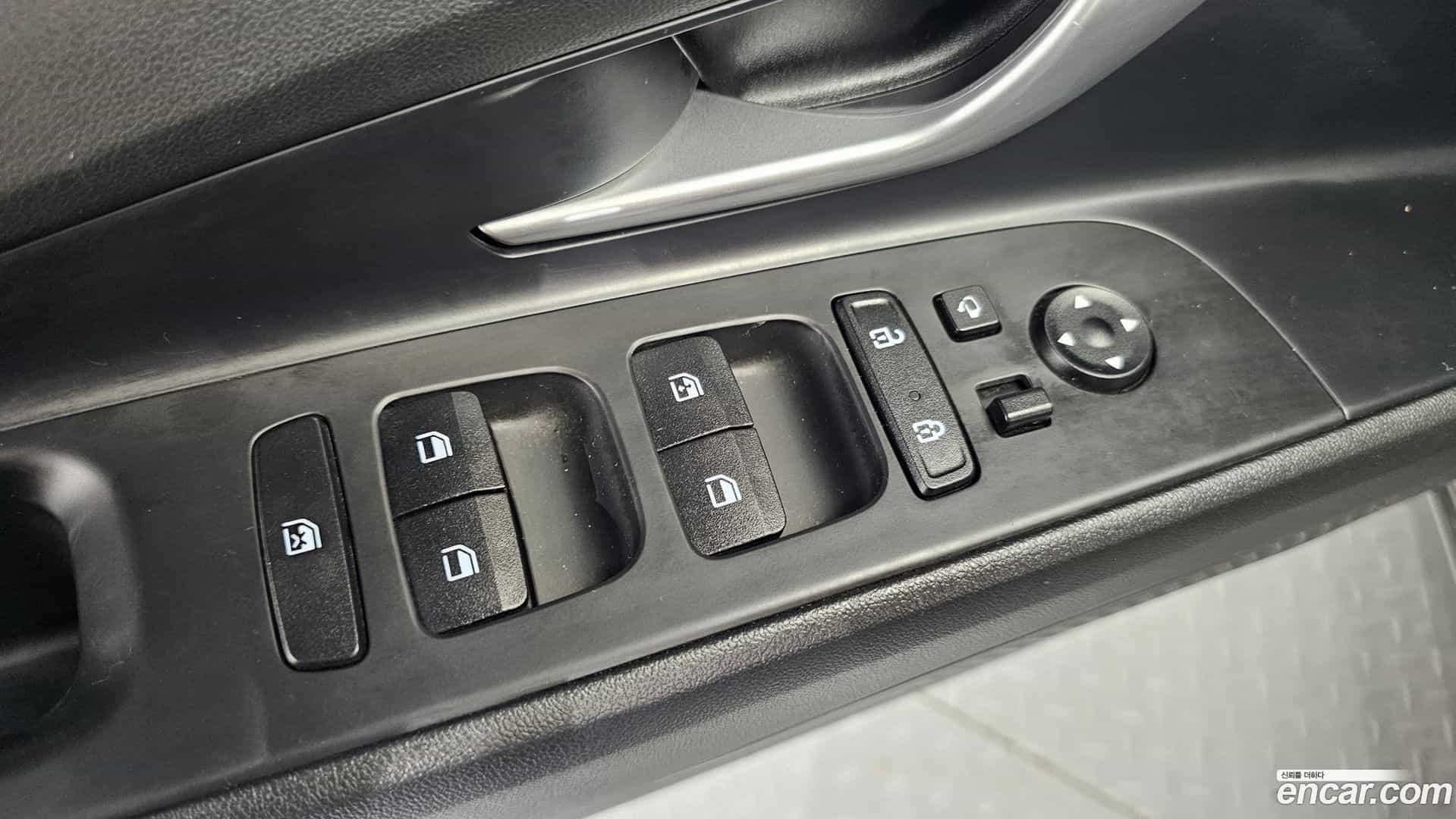 AVANTE Hyundai 2022.3-OPTION-041