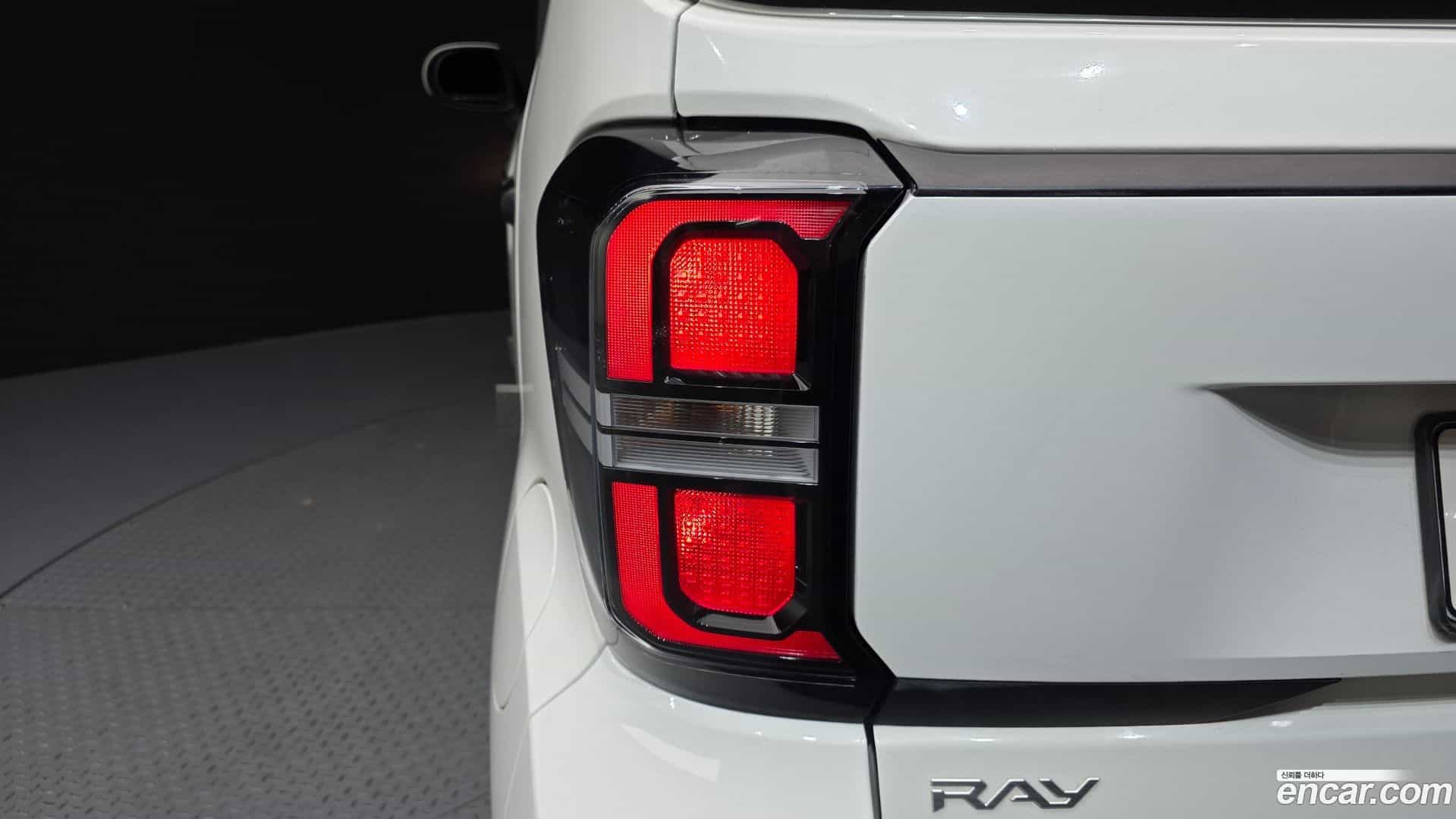 RAY Kia 2023.1-OUTER-033