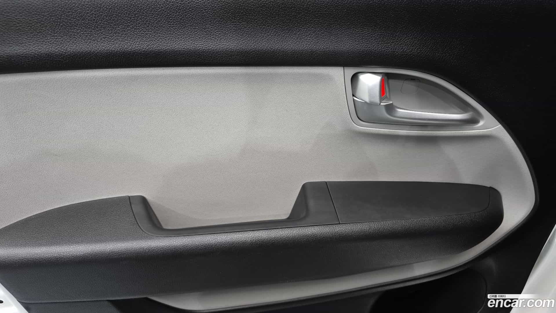 RAY Kia 2023.1-INNER-035