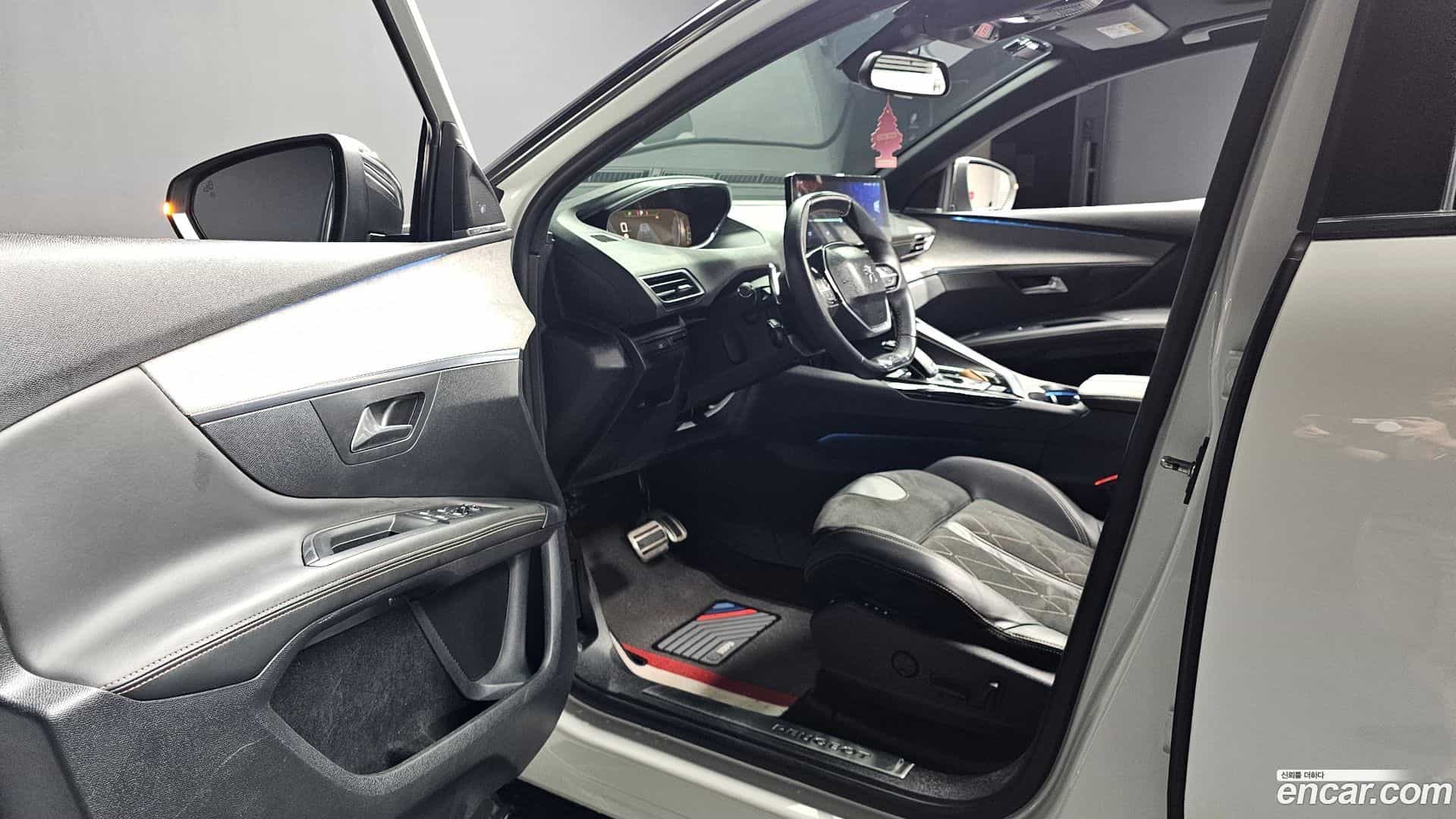 3008 Peugeot 2018.2-INNER-010