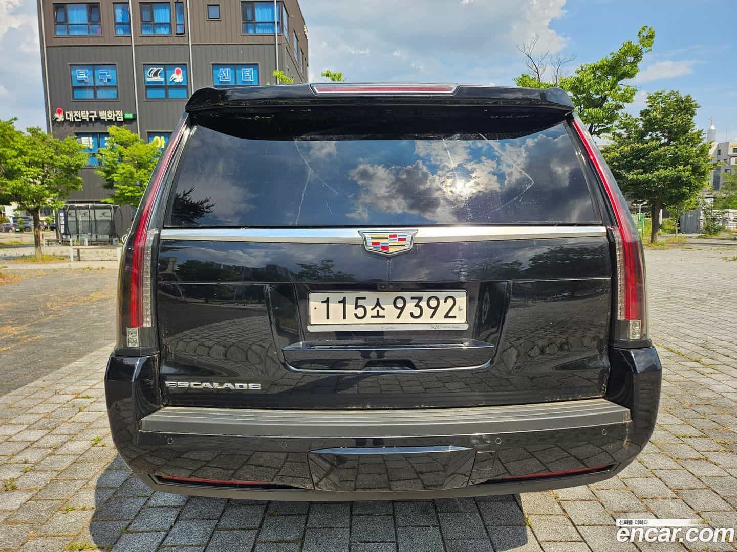 Escalade Cadillac 2019.10-INNER-007