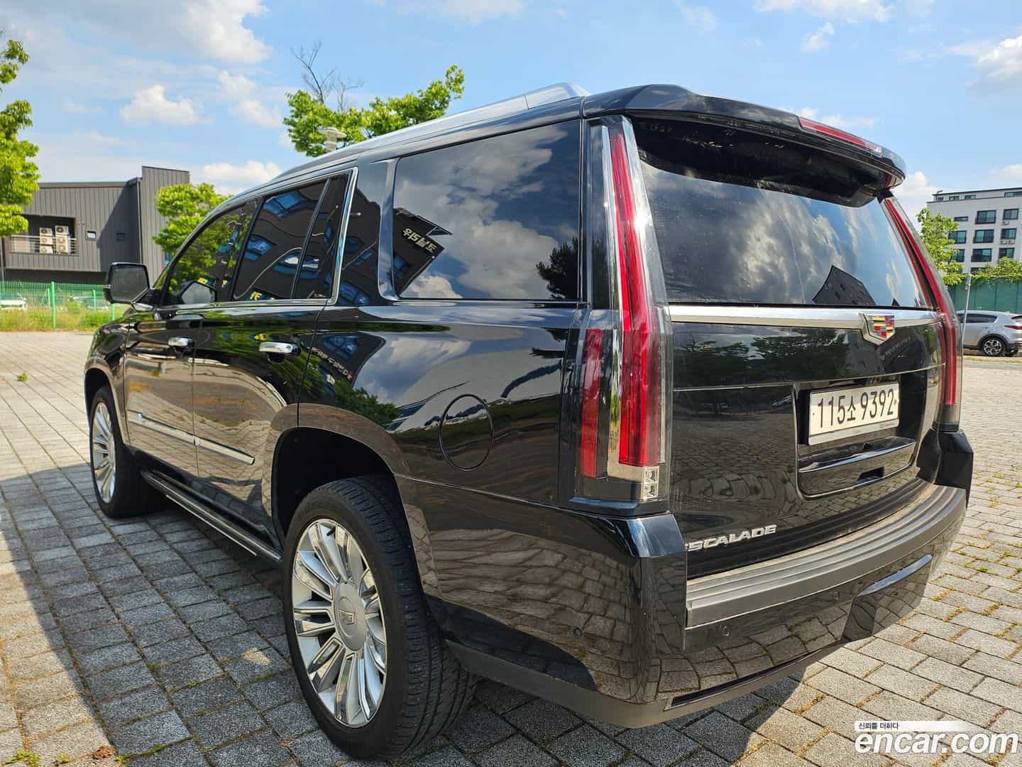 Escalade Cadillac 2019.10-INNER-008