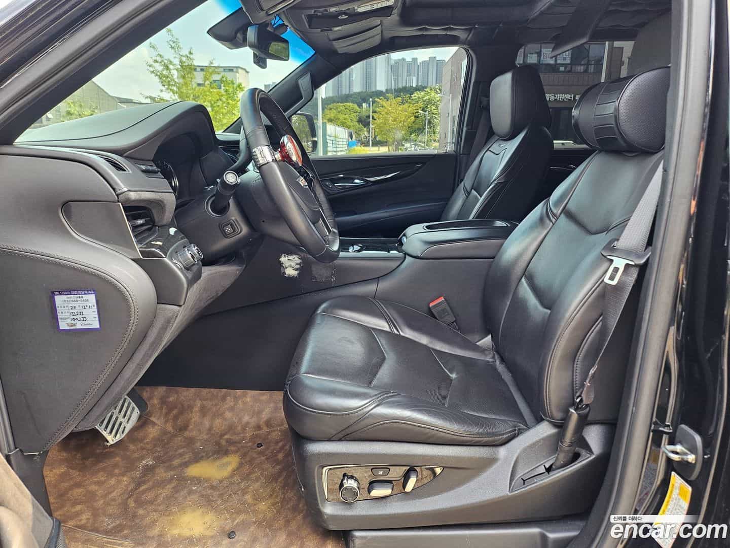 Escalade Cadillac 2019.10-OPTION-016