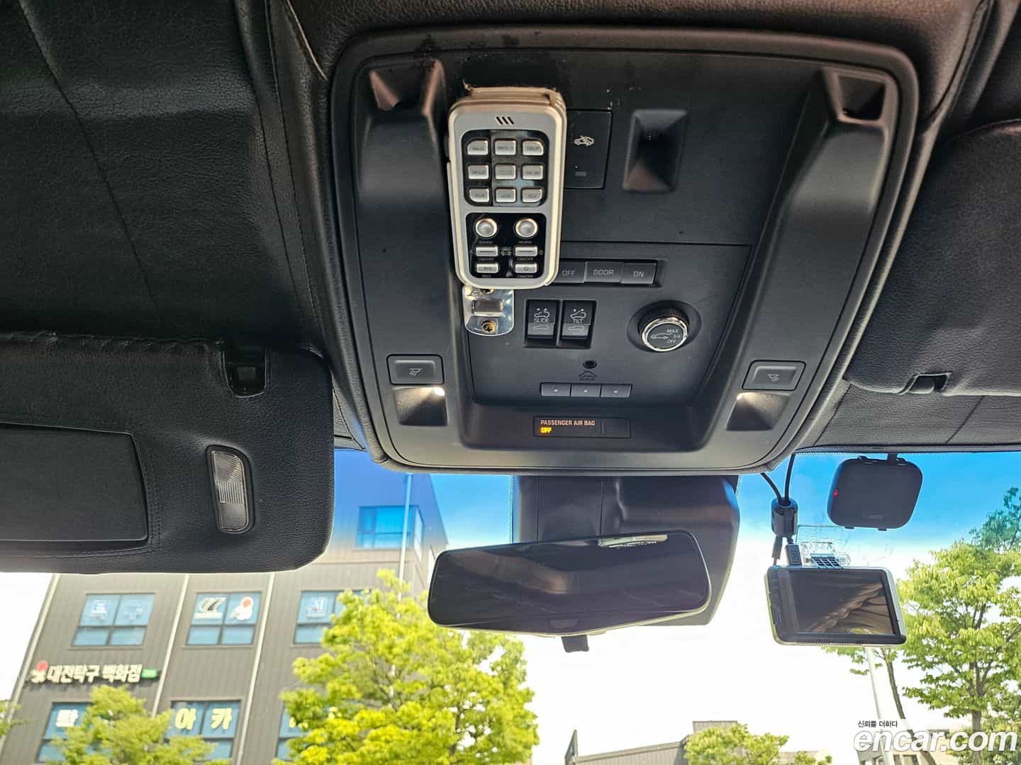 Escalade Cadillac 2019.10-OPTION-023