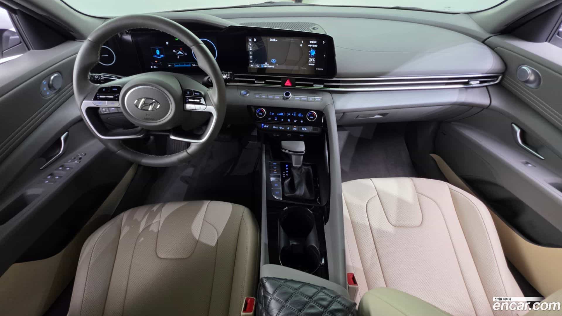 AVANTE Hyundai 2023.0-INNER-007