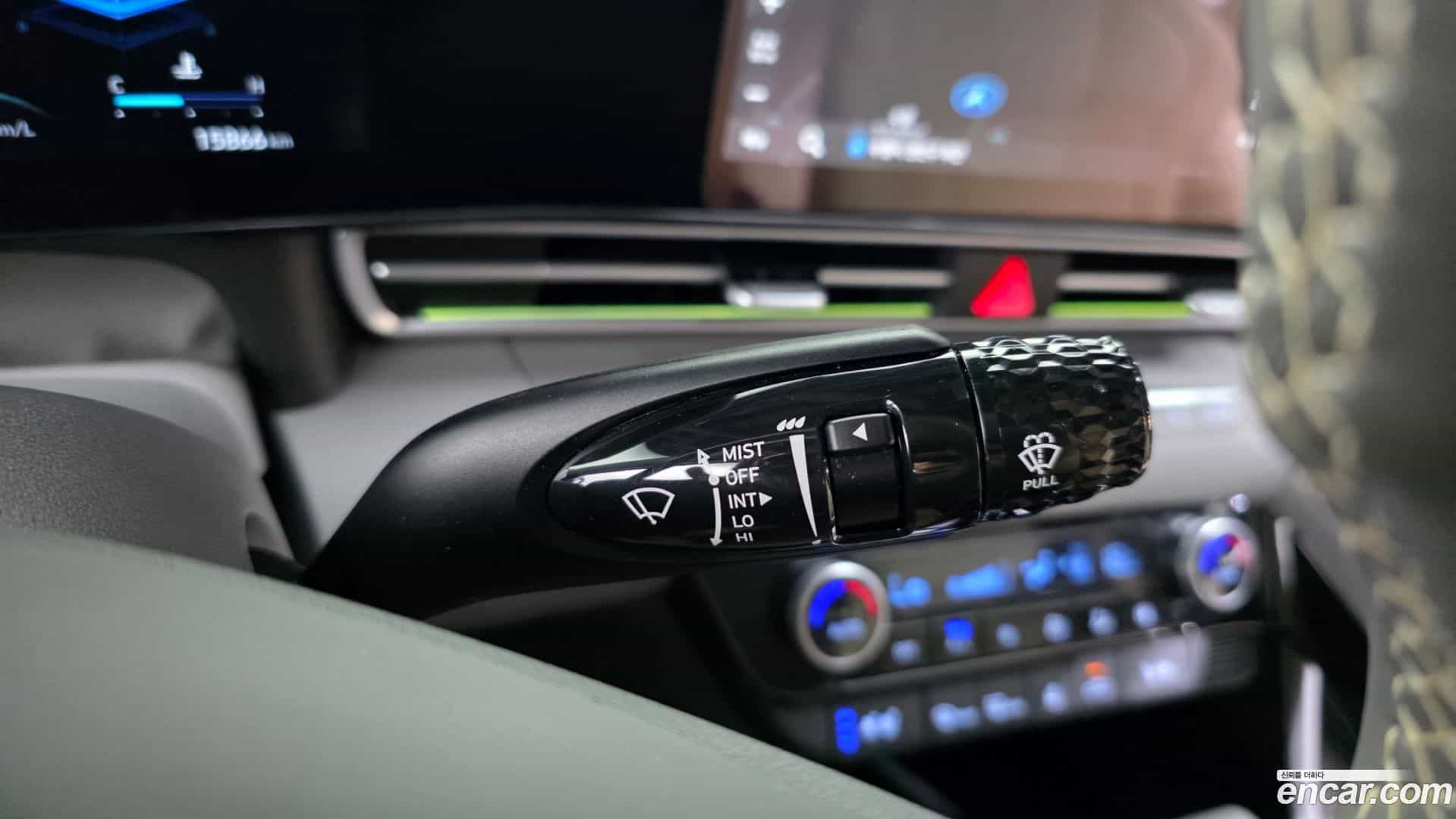 AVANTE Hyundai 2023.0-OPTION-047