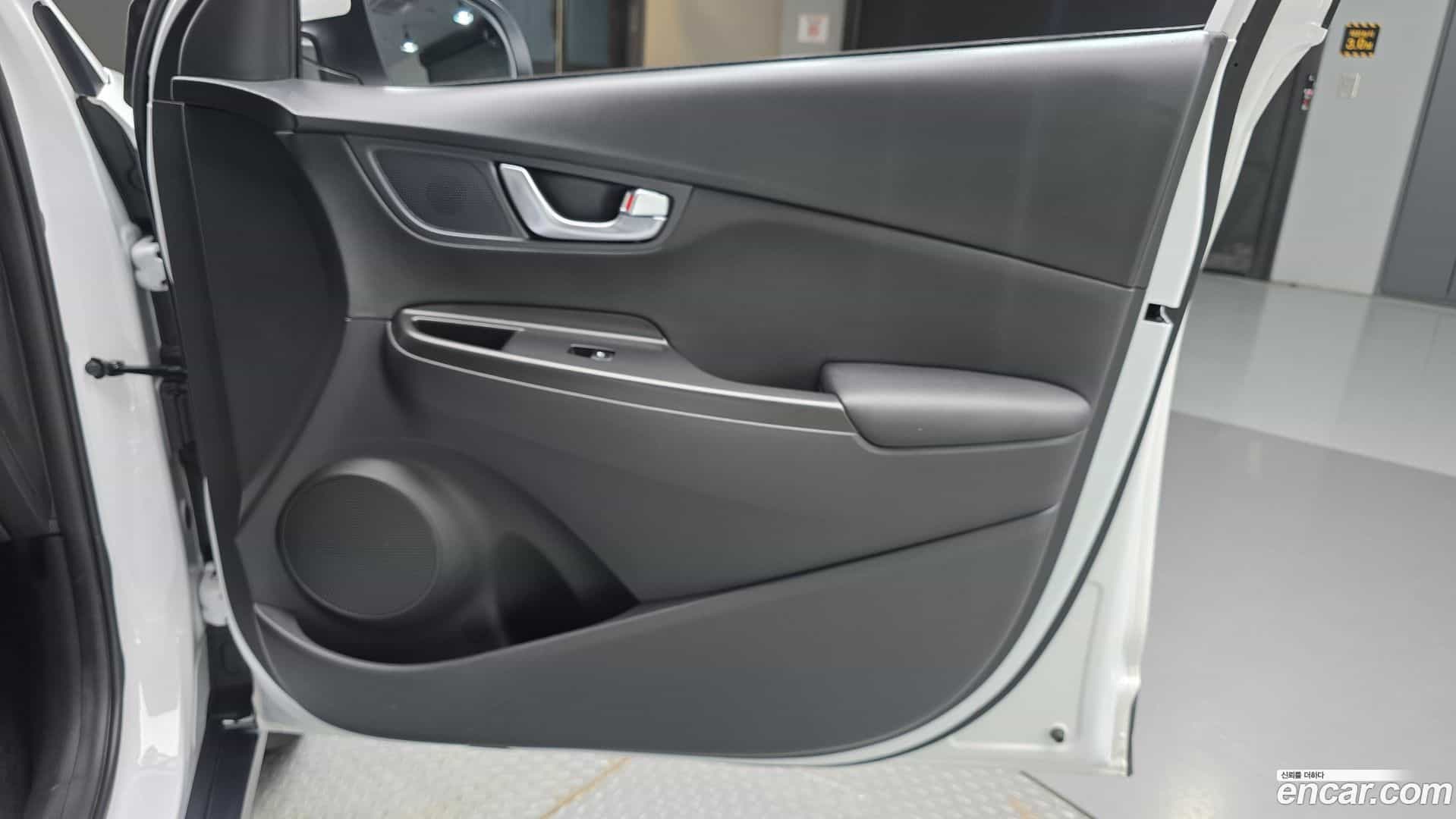 Kona Hyundai 2022.6-INNER-035