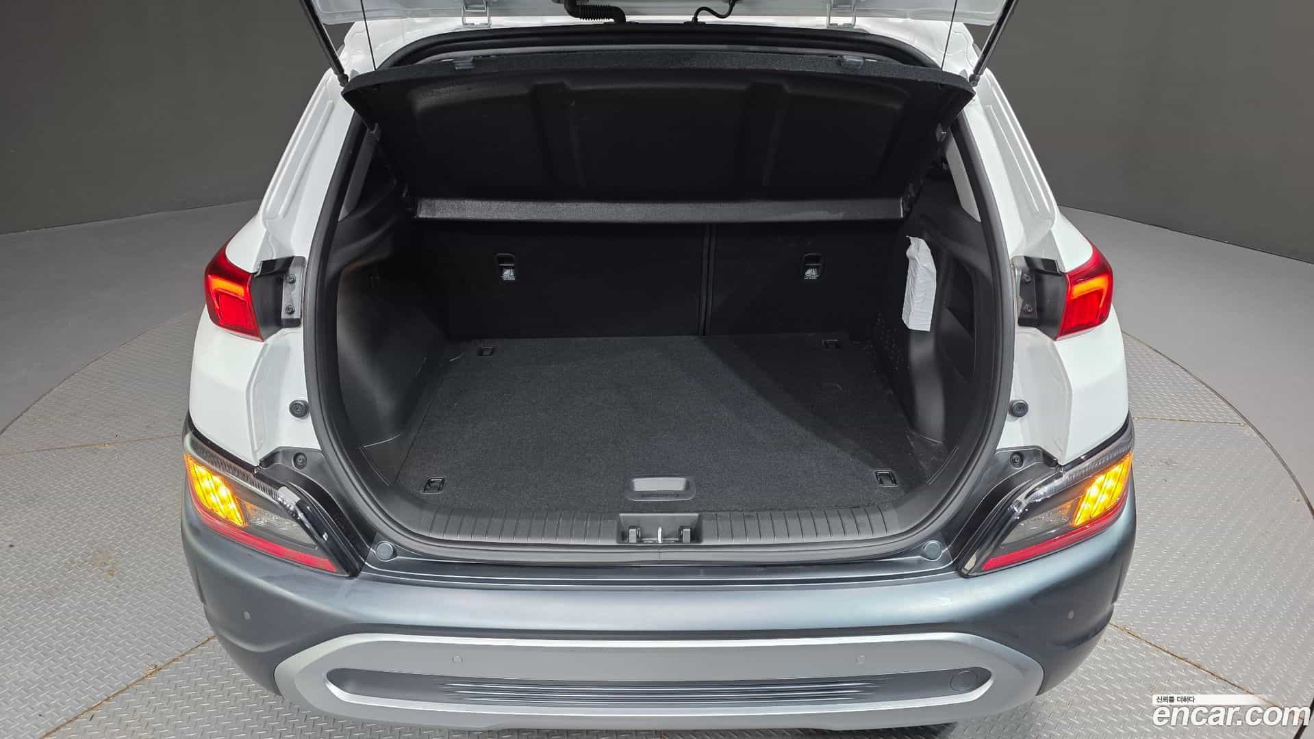 Kona Hyundai 2022.6-OPTION-048
