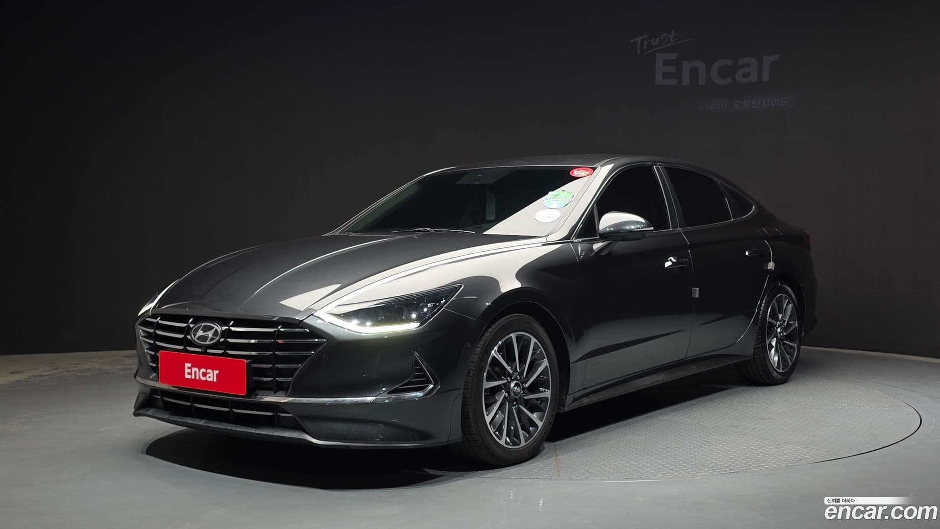 Main__Slider__Photo:Sonata Hyundai 2019.4-0