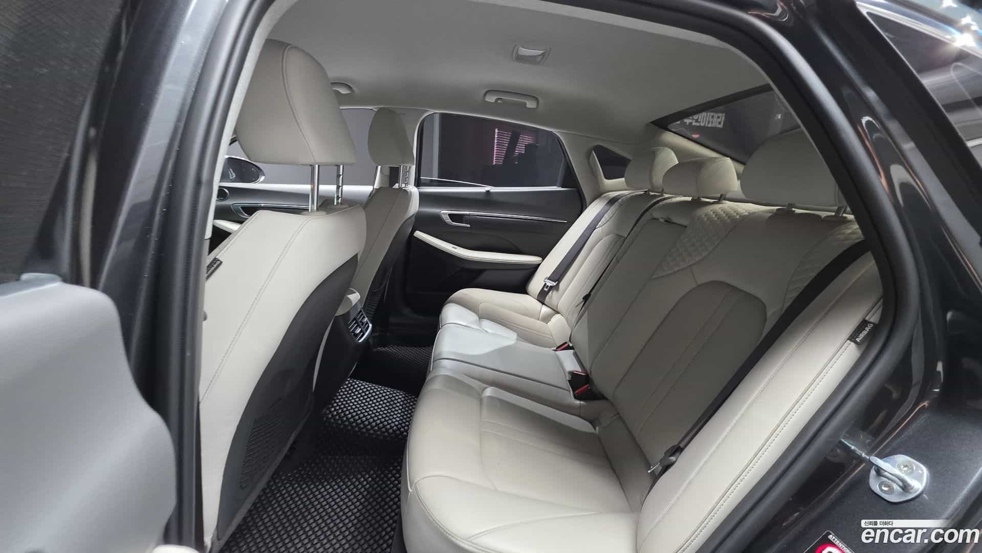 Sonata Hyundai 2019.4-OPTION-016
