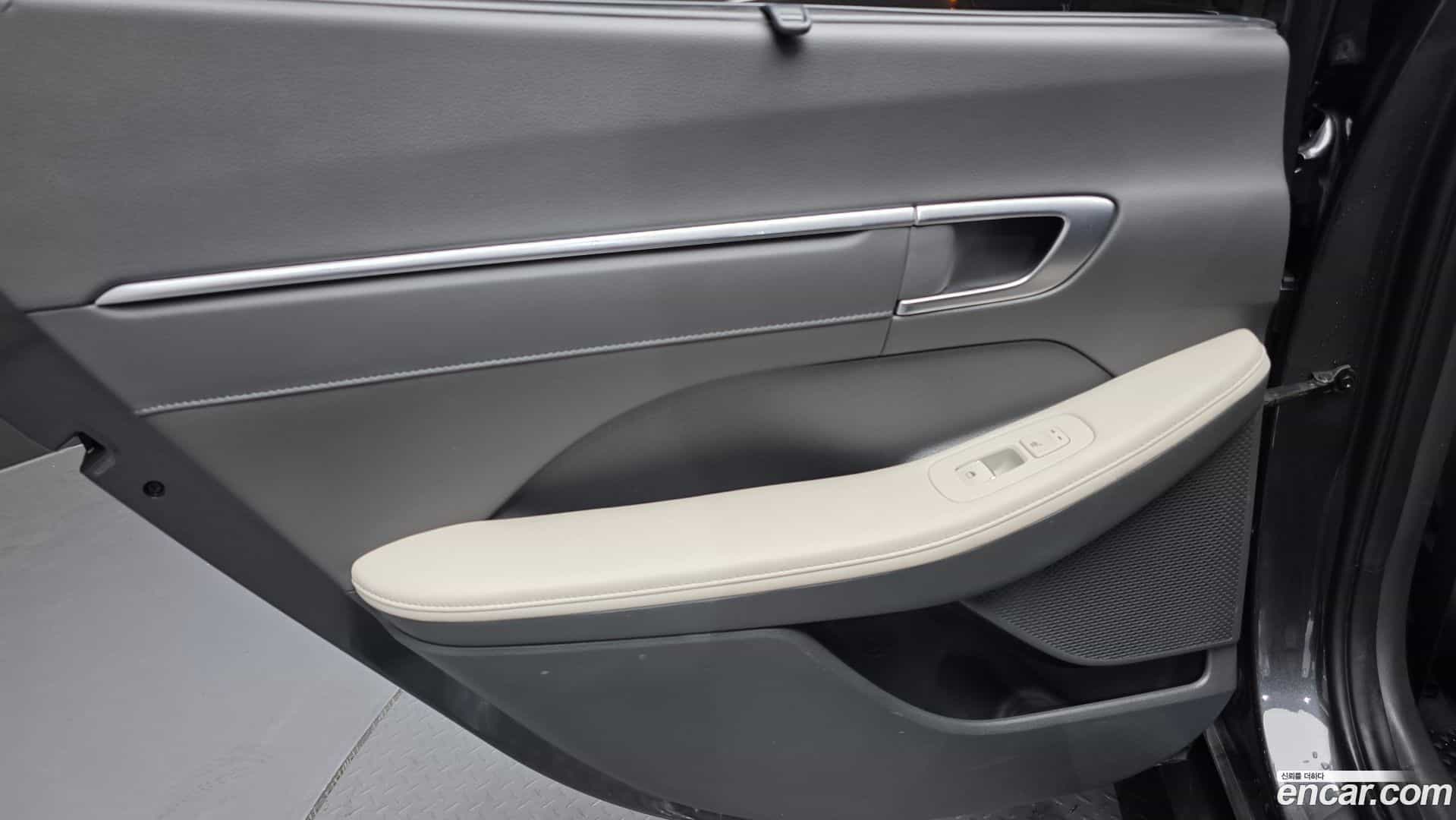 Sonata Hyundai 2019.4-INNER-035