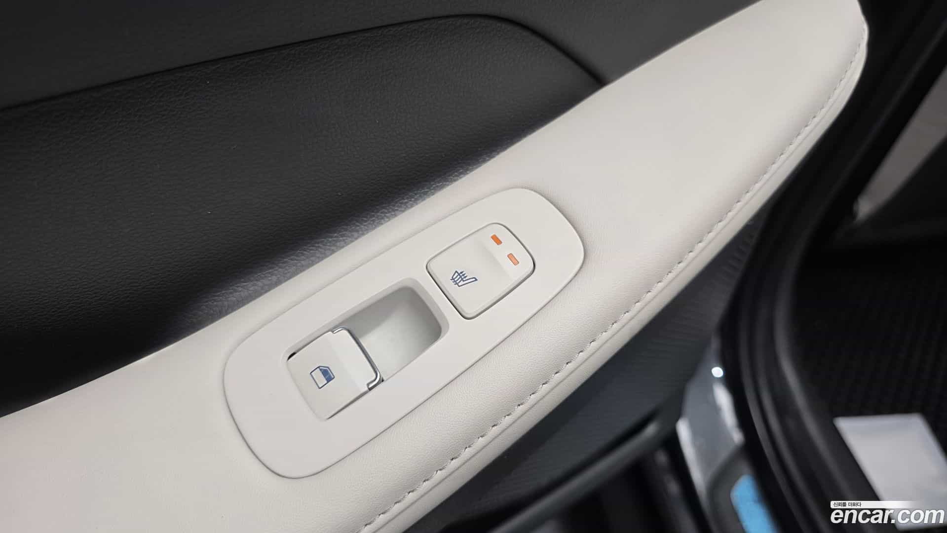 Sonata Hyundai 2019.4-OPTION-040